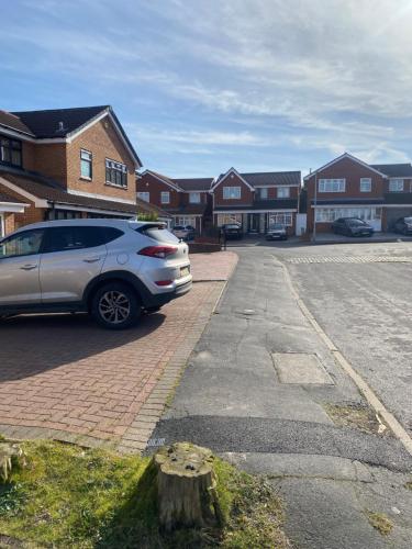 สภาพแวดล้อมโดยรอบ, Room in Wolverhampton in วูล์ฟแฮมตัน