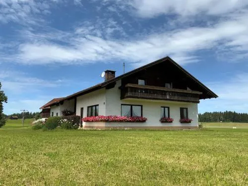Ferienwohnung Huber am Deutensee in Steingaden, Deutschland
