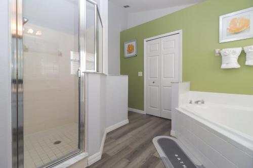 Honey Pot Villa- 4 bedrooms with a private pool- Close to Disney! - image 13