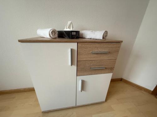 Létesítmények, Gesamte Unterkunft WLAN & Parkplatz - Kernen in Kernen