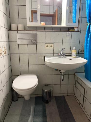 Zuhanyzó, Gesamte Unterkunft WLAN & Parkplatz - Kernen in Kernen