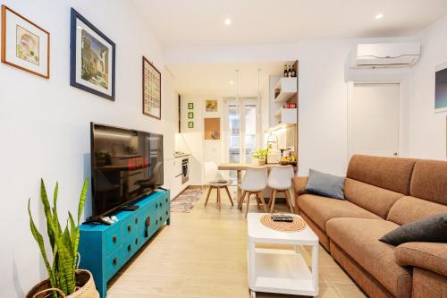 Luminosa camera con bagno privato interno - vicina alla metro in Trionfale