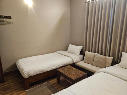 Twin Room with Bathroom