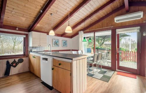 Kitchen, Three-Bedroom Holiday Home In Hemmet in Hemmet