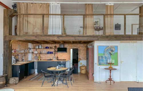 virtuve, Gorgeous Home In Blankahom With Wifi in Blankaholm