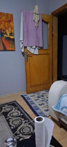 Palaz apart Palaz apart