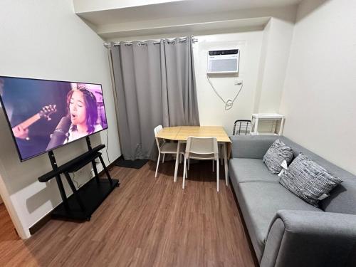 Emmanuel's Lair Prisma Residences, Manila