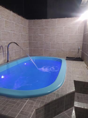 Casa com piscina Mongaguá 2 quartos