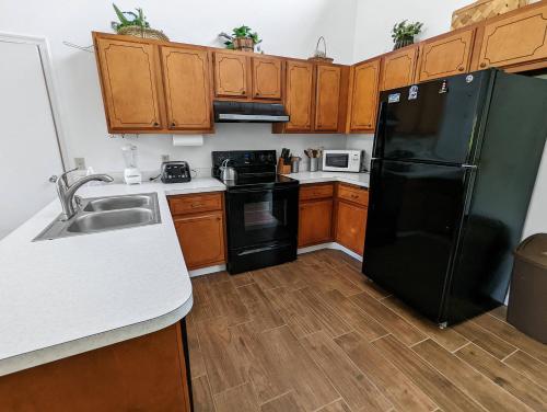 Endless Summer - Pet friendly with screened porch!, Deep Hole (foto 9)