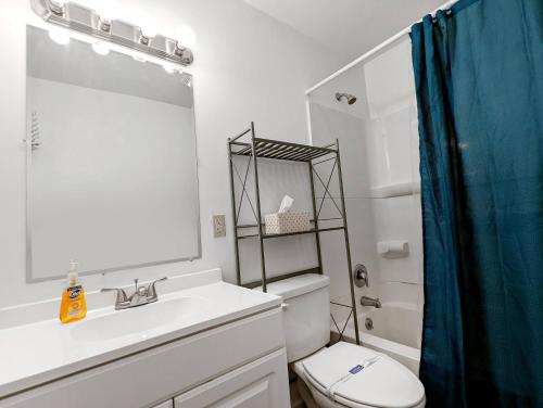 Endless Summer - Pet friendly with screened porch!, Deep Hole (foto 10)