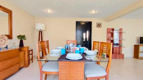 Létesítmények, Casa privada a 5min del Puente de cristal con terraza, BBQ, jardín y parking (Casa privada a 5min del Puente de cristal con terraza, BBQ, jardin y parking) in Col Linda Vista Centro