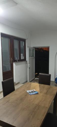 Hostel Yugoslavija 1 in Aleksandrovac