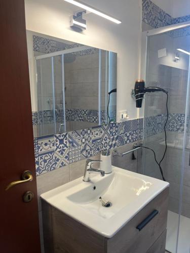 Vito's holiday house, Palermo (photo 7)