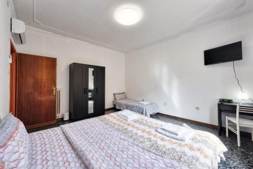 Cozy Best Room In City With Free Parking, Venice (photo 5)