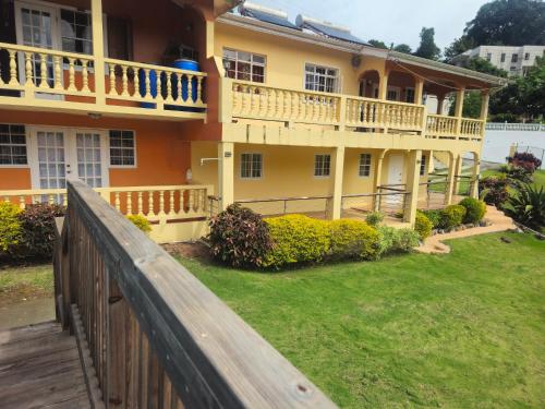 Sunny Acres Villa, St.Lucia in 羅德尼灣