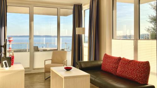 Apartment 25, Pier 25, Apartmenthaus Hafenspitze Blickrichtung offene SeeStrand in Eckernforde