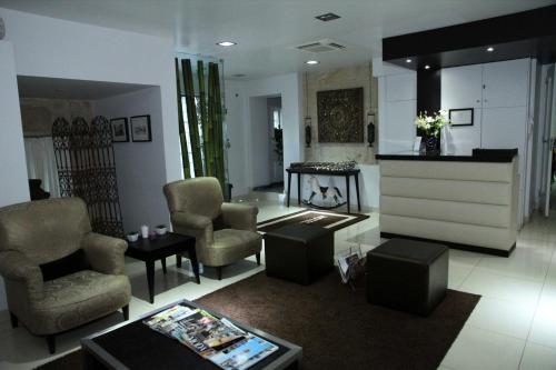 Vestíbulo, Hotel Katia in Chaves