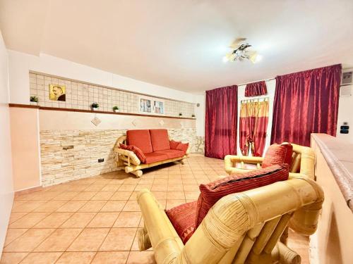 OPEN SPACE Littoria in ลาติน่า