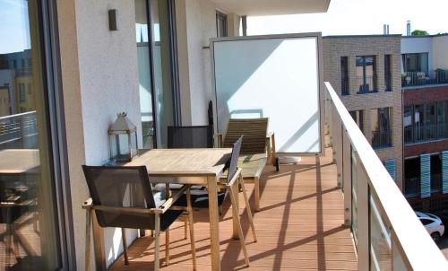 Apartment 29 "Heimathafen 29", Apartmenthaus Hafenspitze, Blickrichtung InnenstadtBinnenhafen in Eckernforde