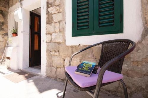 Studio Apartment Niki in hearth of Split 3