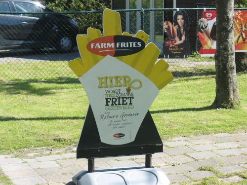 Neat 6-person chalet near the coast Neat 6-person chalet near the coast