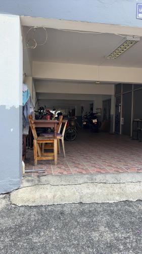 PTts, Bangkok