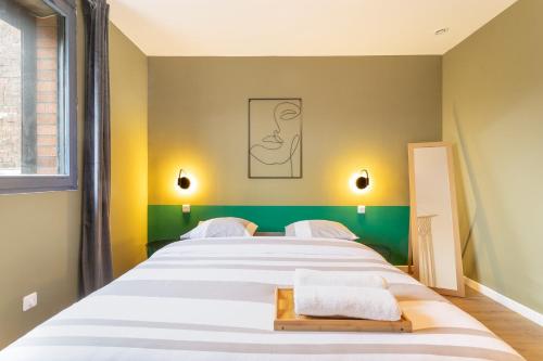 Cozy - 3 Chambres - Netflix - Kitchenette - Le Montesquieu, Roubaix (foto 5)