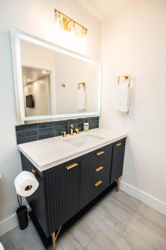 Private Dock Heated Pool Hot Tub Game Room Fun Private Dock Heated Pool Hot Tub Game Room Fun