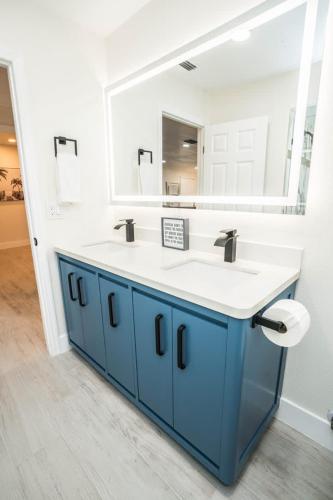 Private Dock Heated Pool Hot Tub Game Room Fun Private Dock Heated Pool Hot Tub Game Room Fun