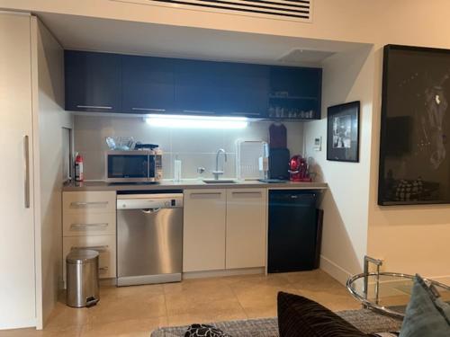 Kitchen, Beachside holiday at its absolute best near Chez Lulu