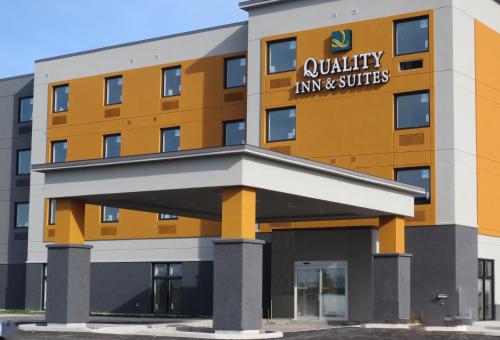 Quality Inn&Suites Kingston - Hotel