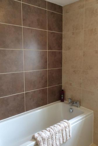 Plumpton Court - image 13