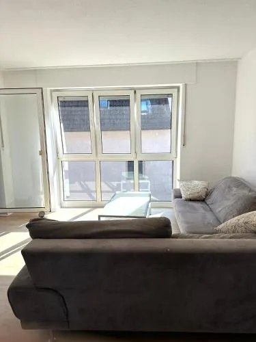 Großes 2-Zimmer Apartment mit TV, Wifi in Oerlinghausen, Deutschland