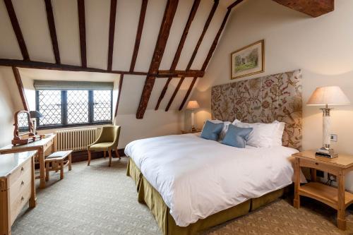 Amberley Castle- A Relais & Chateaux Hotel - image 5
