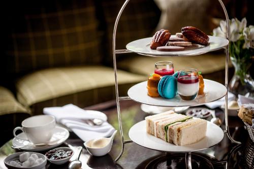 Amberley Castle- A Relais & Chateaux Hotel - image 10