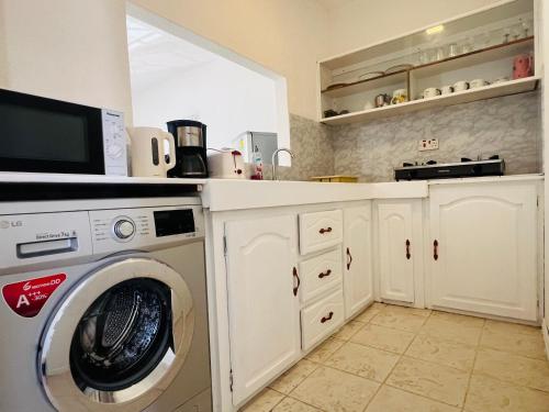 Azur Beach Complex - 1 min from Pereybere beach, Pereybere (foto 2)
