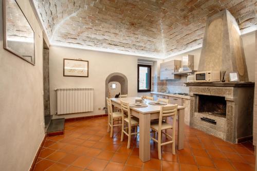  Doremisia in 1016 Tarquinia