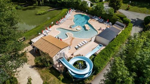 Viesnīcas āriene, Mobil Home XXL 4 chambres - Camping Country Park in Touquin