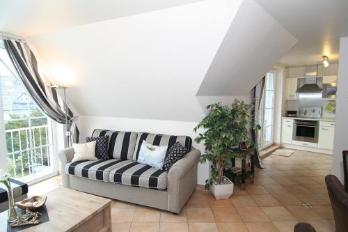 Ferienwohnung "Windflüchter" Gartenweg 5 in Zingst, Deutschland