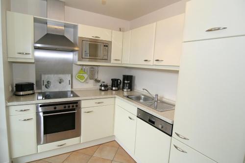 Ferienwohnung "Windflüchter" Gartenweg 5 in Zingst, Deutschland