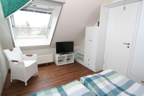 Ferienwohnung "Windflüchter" Gartenweg 5 in Zingst, Deutschland