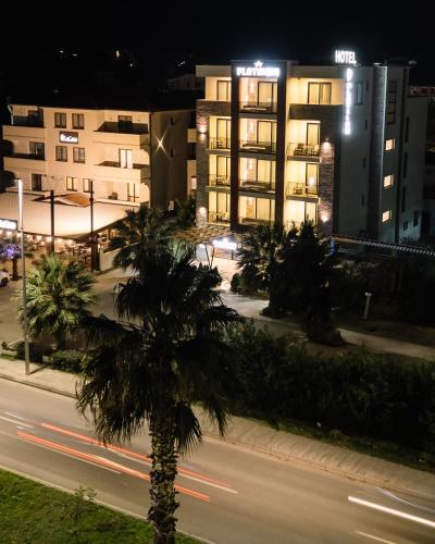 Hotel Platinum Lux