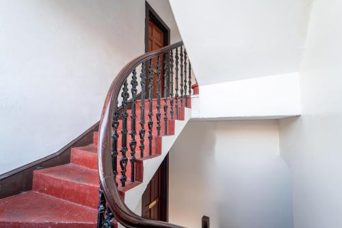 Entrance, Prime location rooms in high street in Fort William