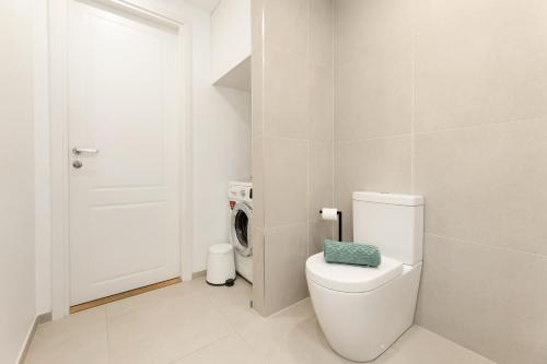 Apartment with City View and Free Parking, Tallinn (photo 6)