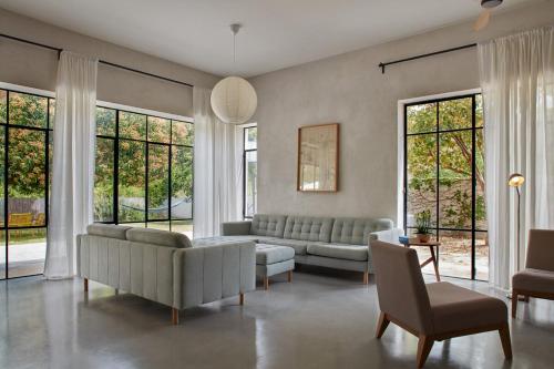 Zendo Villa, Aviʼel