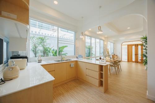 曼谷市中心四卧室泳池别墅 曼谷市中心四卧室泳池别墅