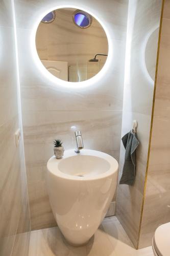 Beauty and Smart City-Apartment, Berlin (Foto 6)