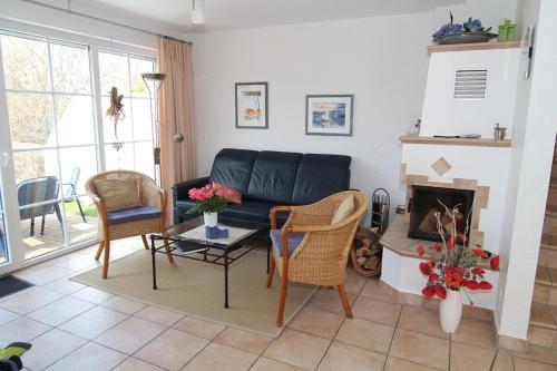 Ferienhaus "Reethus im Eck" Likedeeler Weg 12 in Zingst