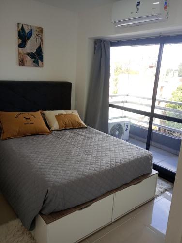 Dpto zona pelegrini 1 dormitorio cochera opc in Del Abasto