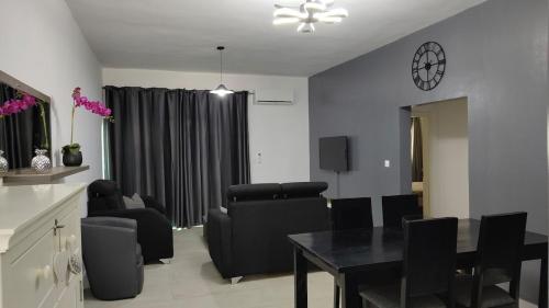 Appartement Moderne et Cosy – khách sạn tại Grand-Bassam